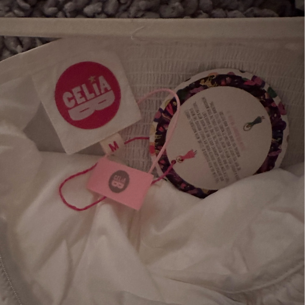 Celia B Bali Dress medium- Worn once - Picture 5 of 5